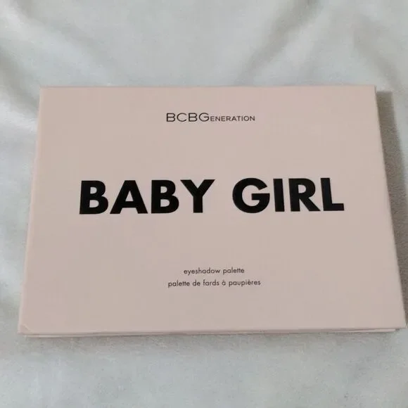 BCBGeneration Baby Girl Eyeshadow Palette, NEW in package, 12 pigmented Shadows - Picture 3 of 4
